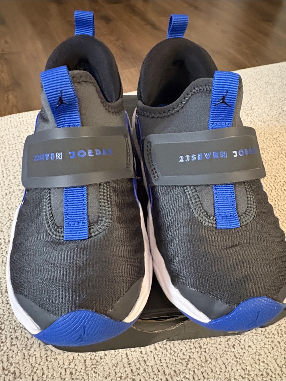 NWT Jordan 23/7.2 Boys Easyon Black & Royal Blue Slip-On Strap Sneakers size 10C